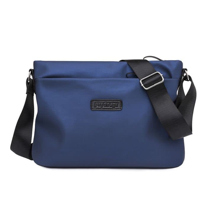 Trailvera Water-Resistant Crossbody Pouch